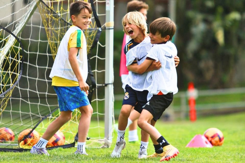 Soccer Academy, youth soccer, kids soccer, soccer club, futsal teams, development soccer, development futsal, youth futsal